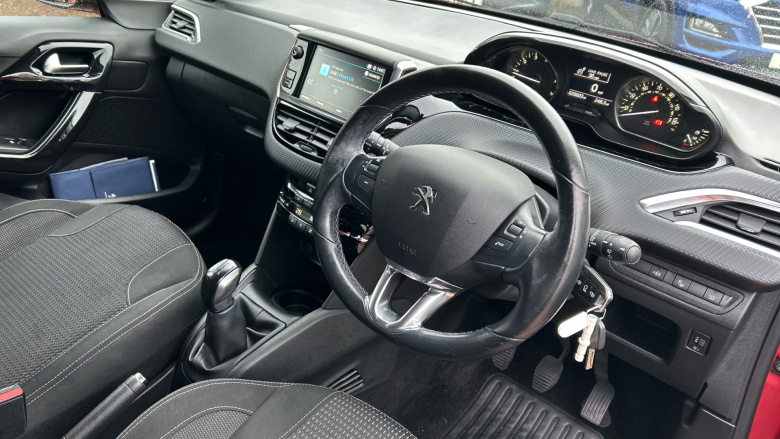 Peugeot 208 1.2 PureTech 82 Tech Edition 5dr [Start Stop] Petrol Hatchback